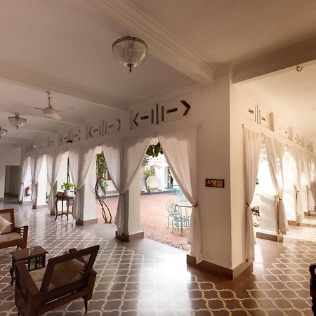 Saraca Hotel Лакхнау Екстер'єр фото