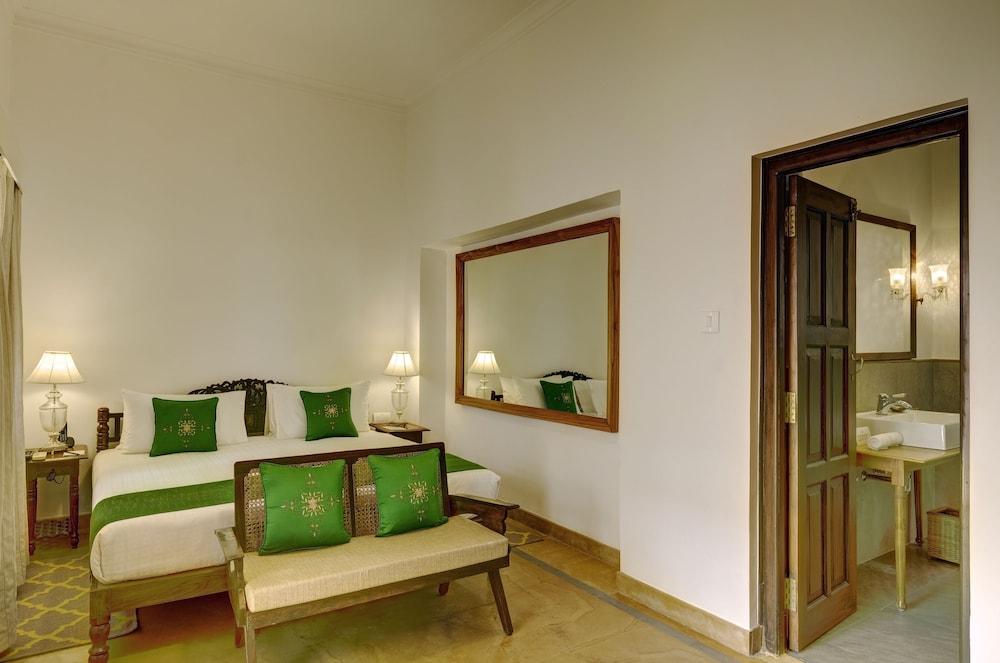 Saraca Hotel Лакхнау Екстер'єр фото