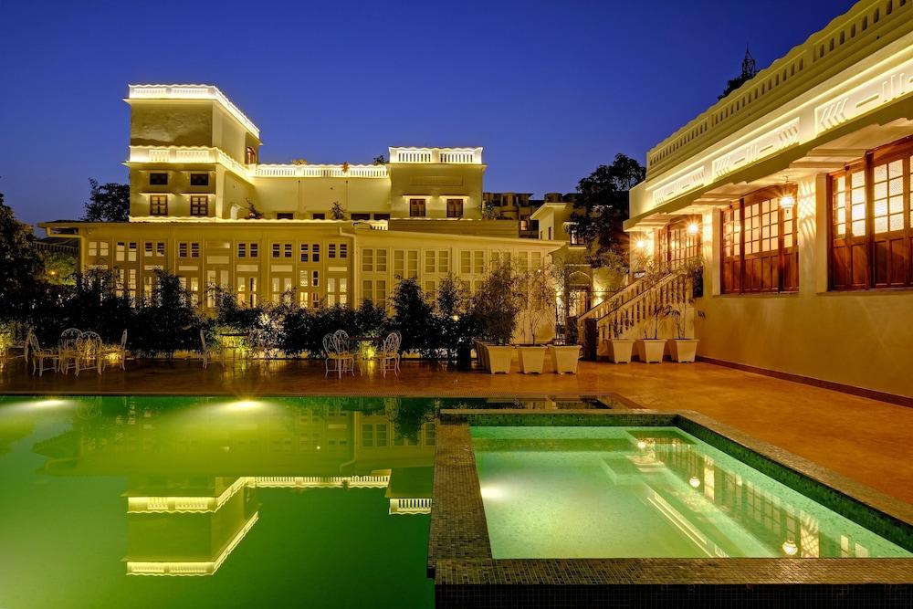 Saraca Hotel Лакхнау Екстер'єр фото